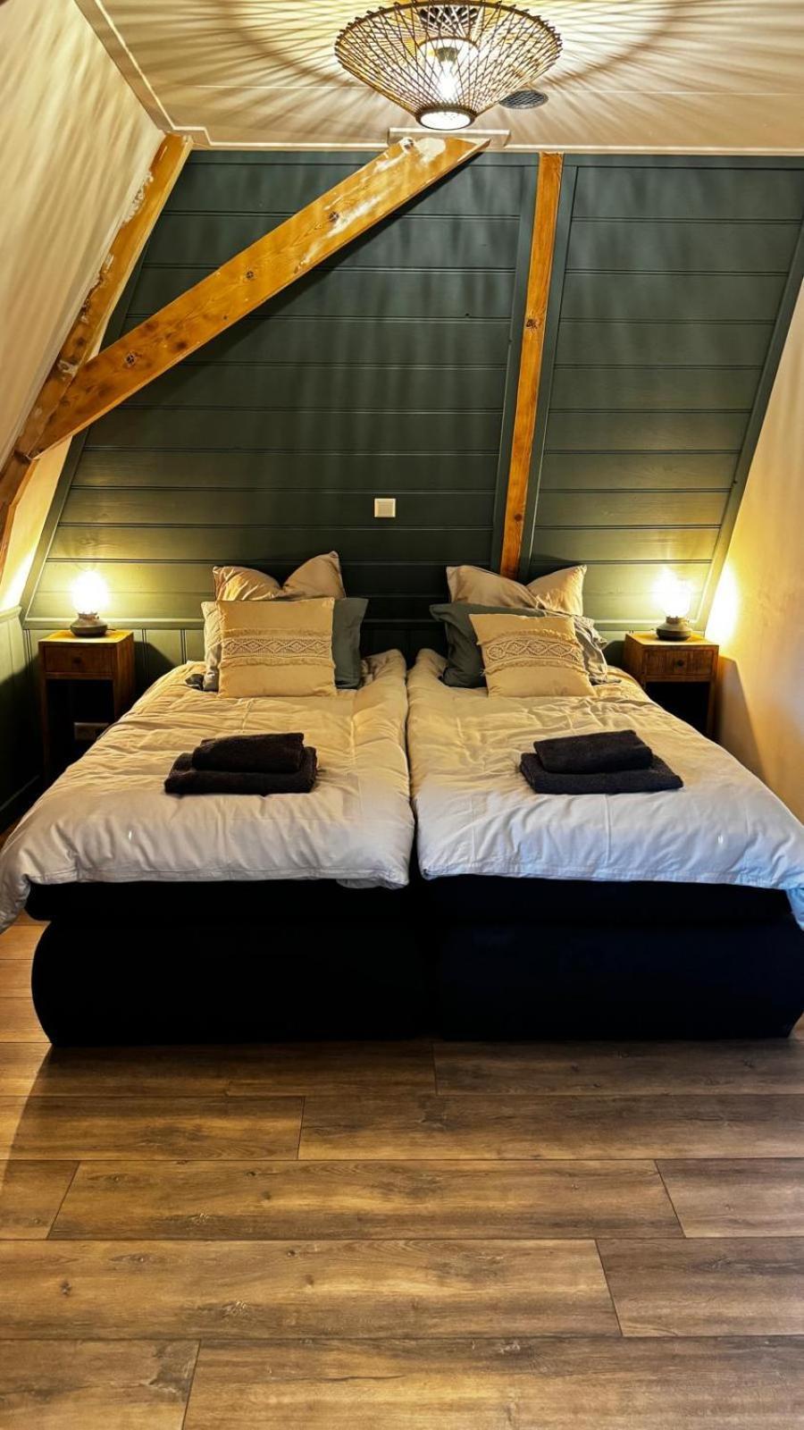 Bed and Breakfast De Zaandbarg Nijeveen Exterior foto