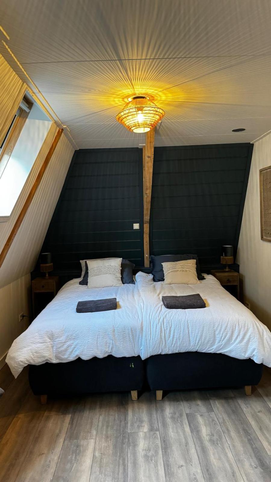 Bed and Breakfast De Zaandbarg Nijeveen Exterior foto